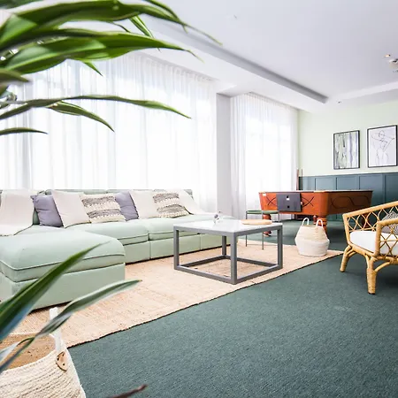 Coral & - Adults Only Otel