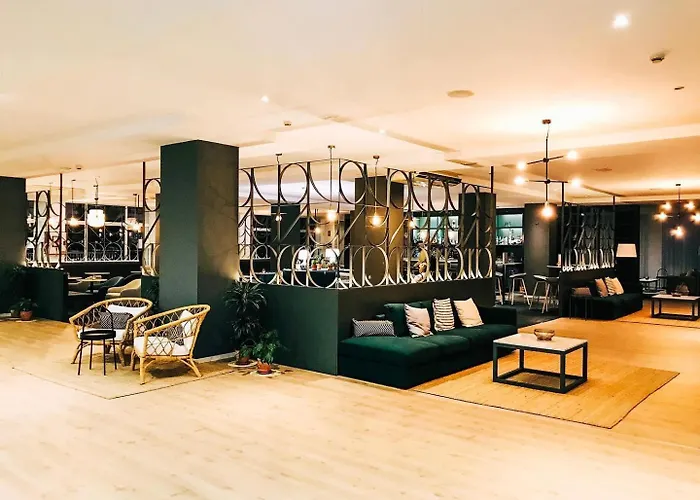 Отель Coral & - Adults Only 4*