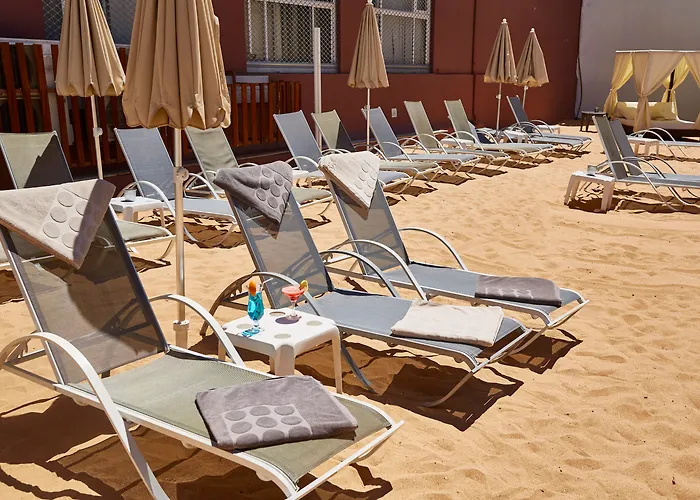 Coral & - Adults Only Hotel