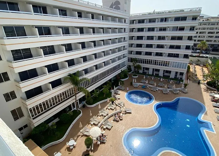 Hotel Coral & - Adults Only