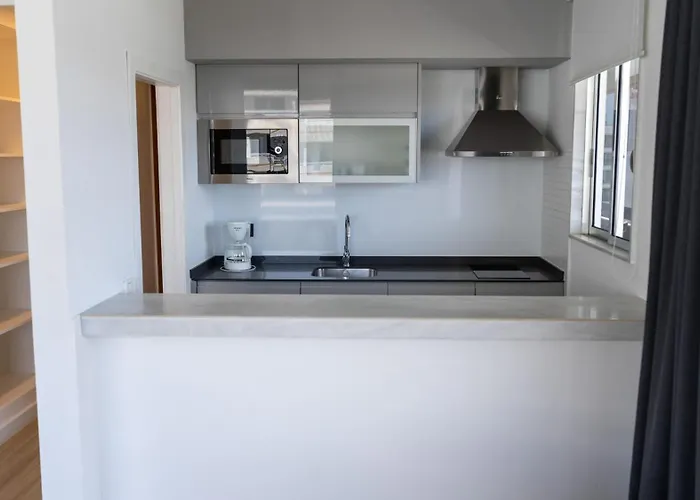 Coral & - Adults Only 4*