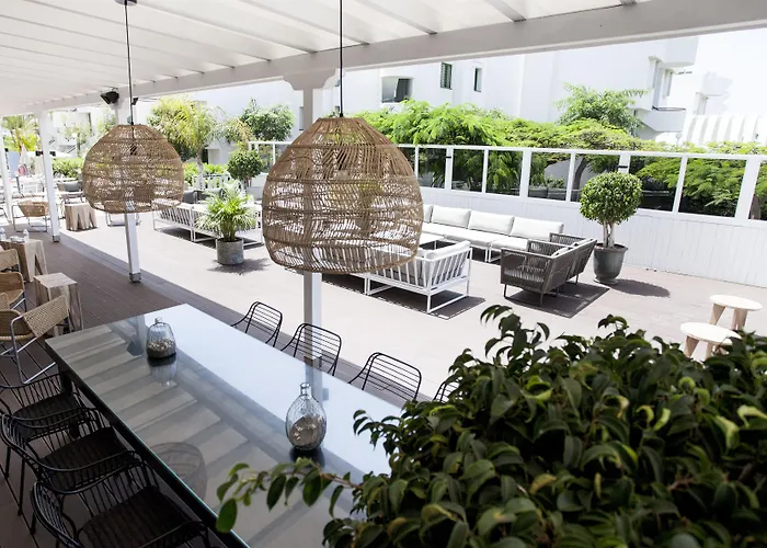 Hotel Coral & - Adults Only 4*